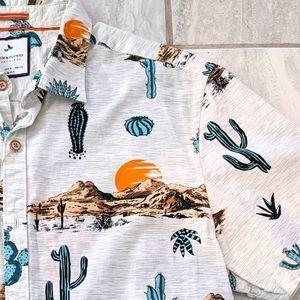 Short sleeve cactus button down
